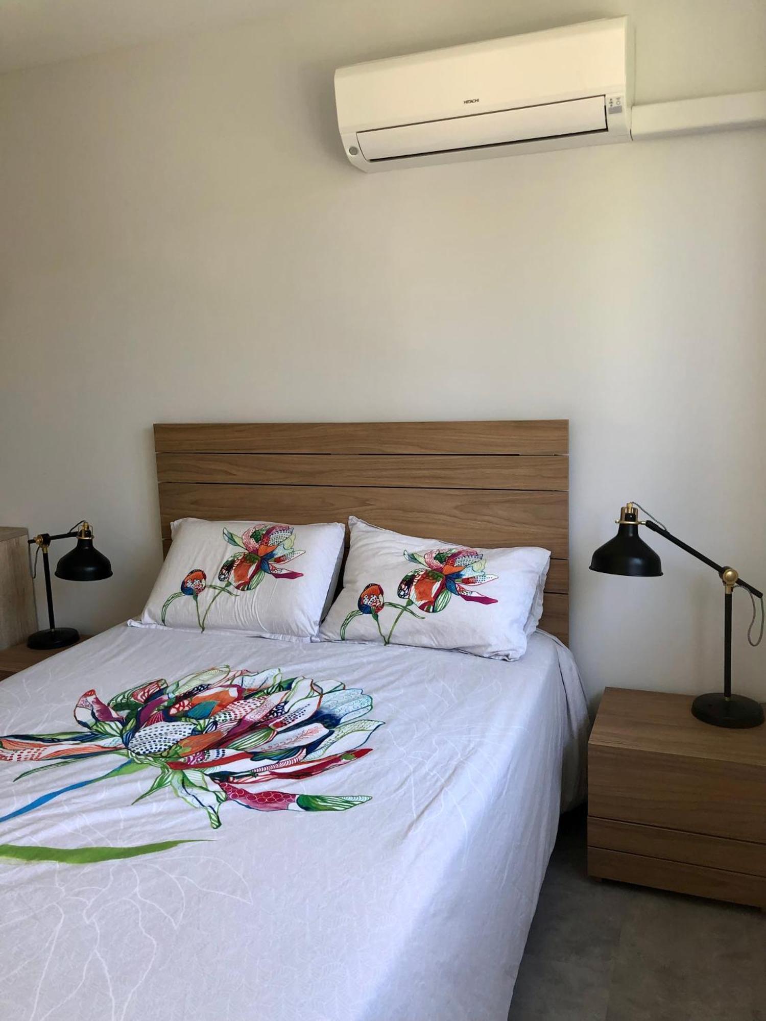 Chez Oma I 1 Appartement Independant Opi I 3 Chambres Privatives Avec Salle D Eau Et Salon Commun Cuisine Commune Wc Commun Patio Commun Авіньйон Екстер'єр фото